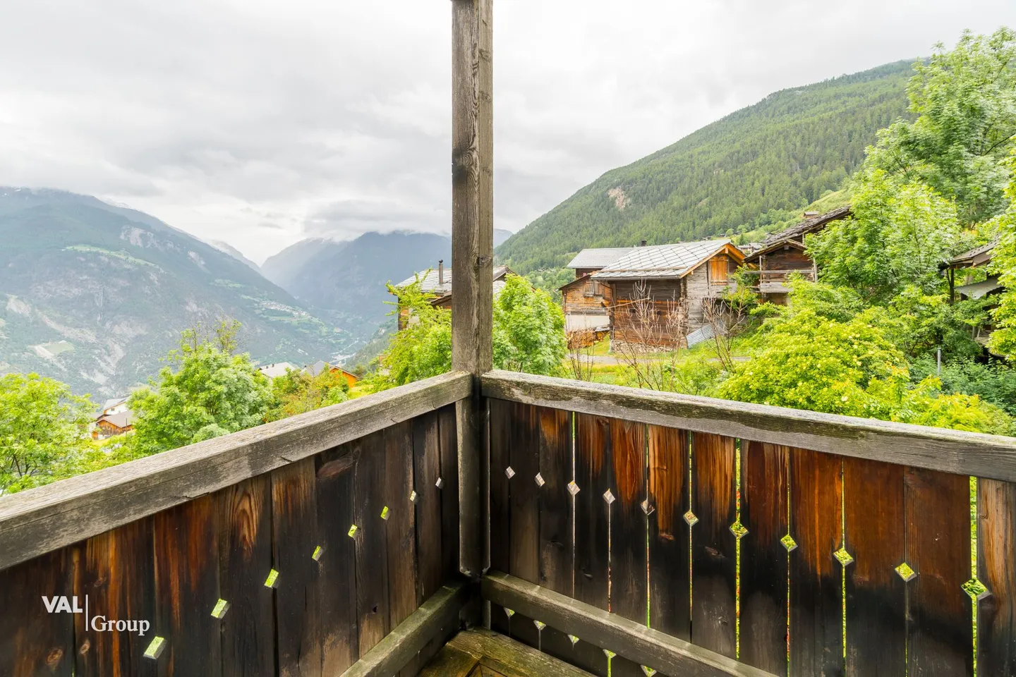 Un ensemble unique avec potentiel - Vivre, louer, concevoir - Photo 30 sur 33