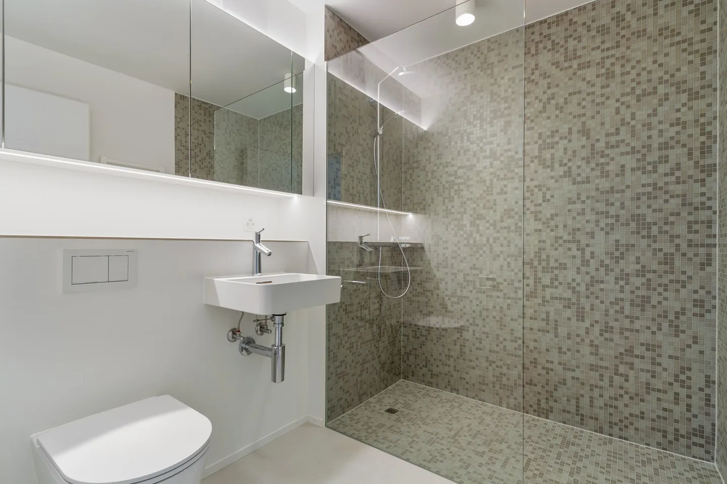 4.5 Room Apartment - Photo 5 of 12