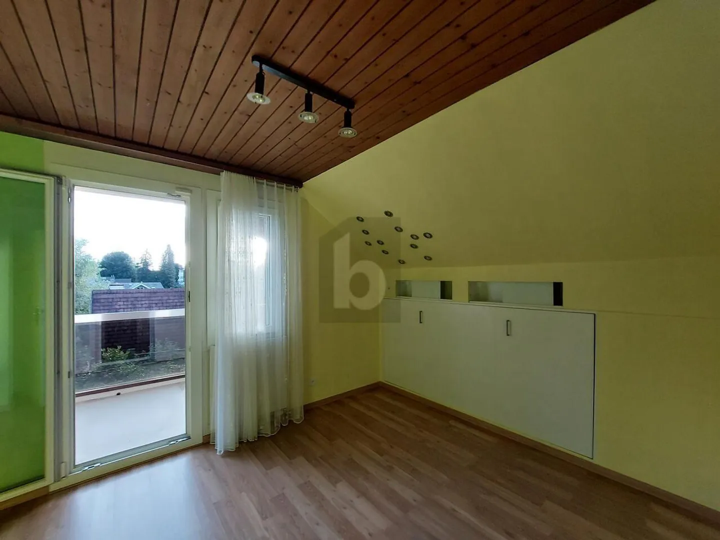 IDEAL FOR NATURE AND GARDEN LOVERS - Photo 4 of 6