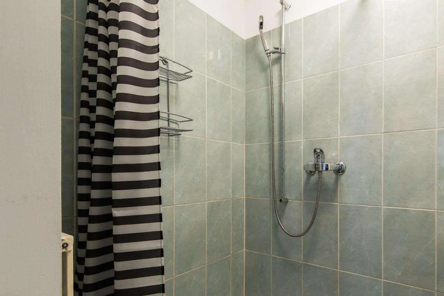 Silvaplana - Elegant 3.5 Room Apartment - Photo 8 of 8
