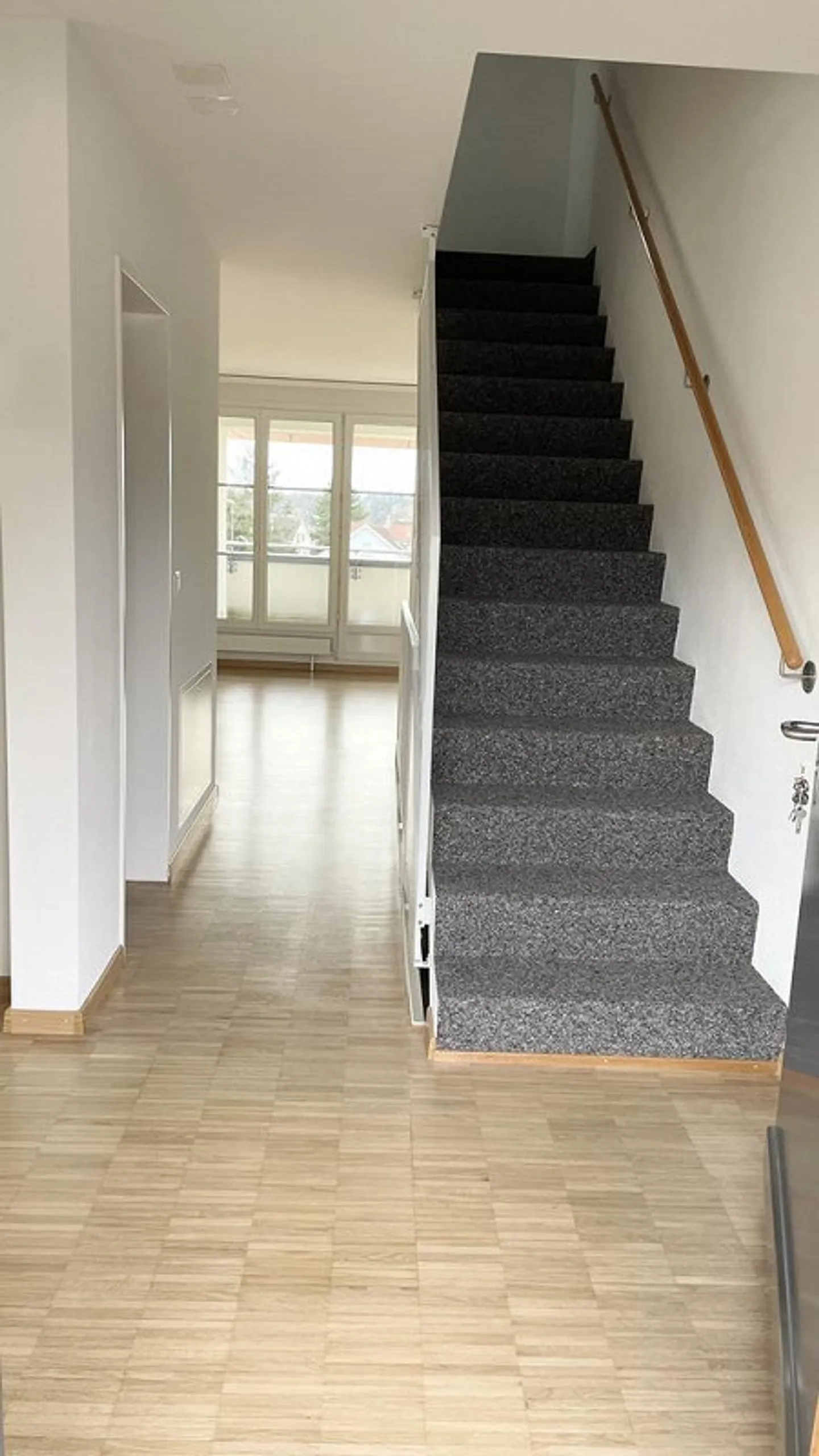 Appartement à 2 étages, avec un grenier interne supplémentaire de 56 m2 au dernier étage - Photo 6 sur 11