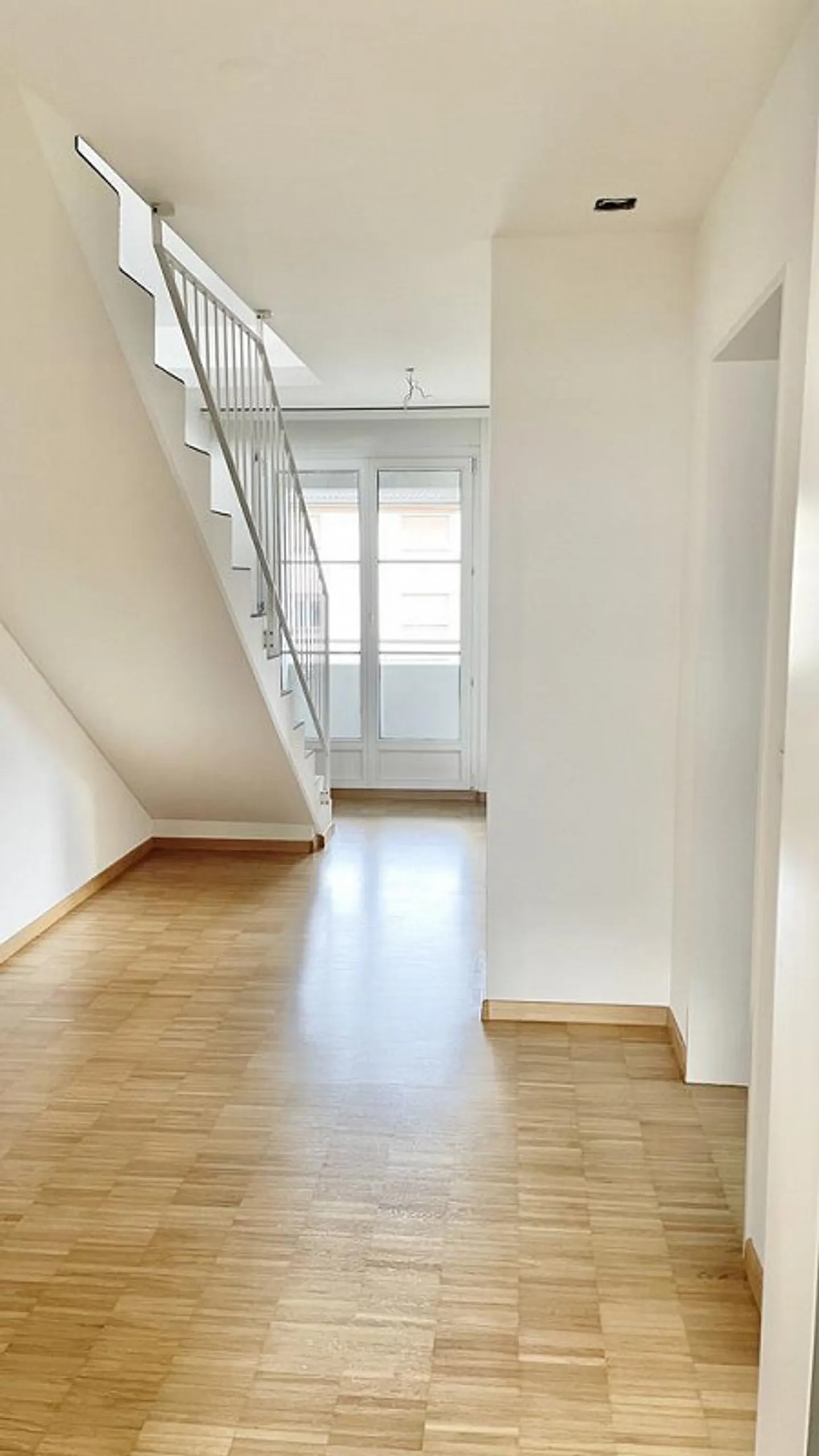 Appartement à 2 étages, avec un grenier interne supplémentaire de 56 m2 au dernier étage - Photo 7 sur 11