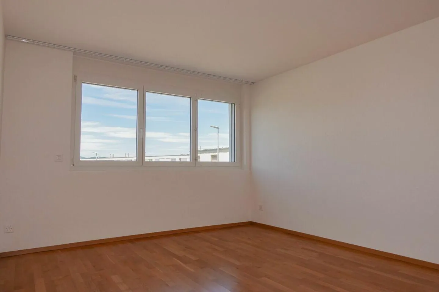 Apartment for rent - Photo 7 of 10