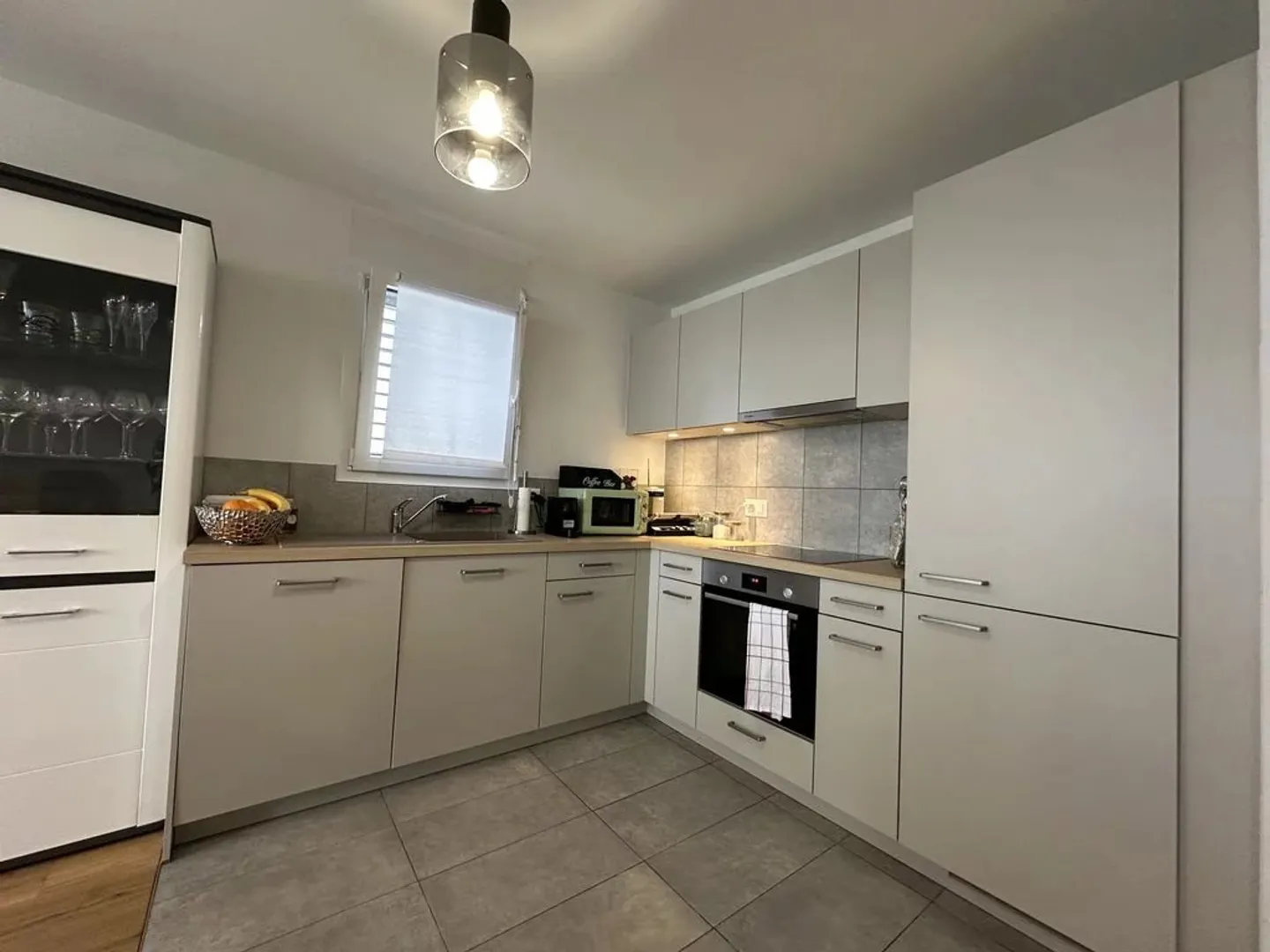 4.5-room apartment on the ground floor - Photo 3 of 11