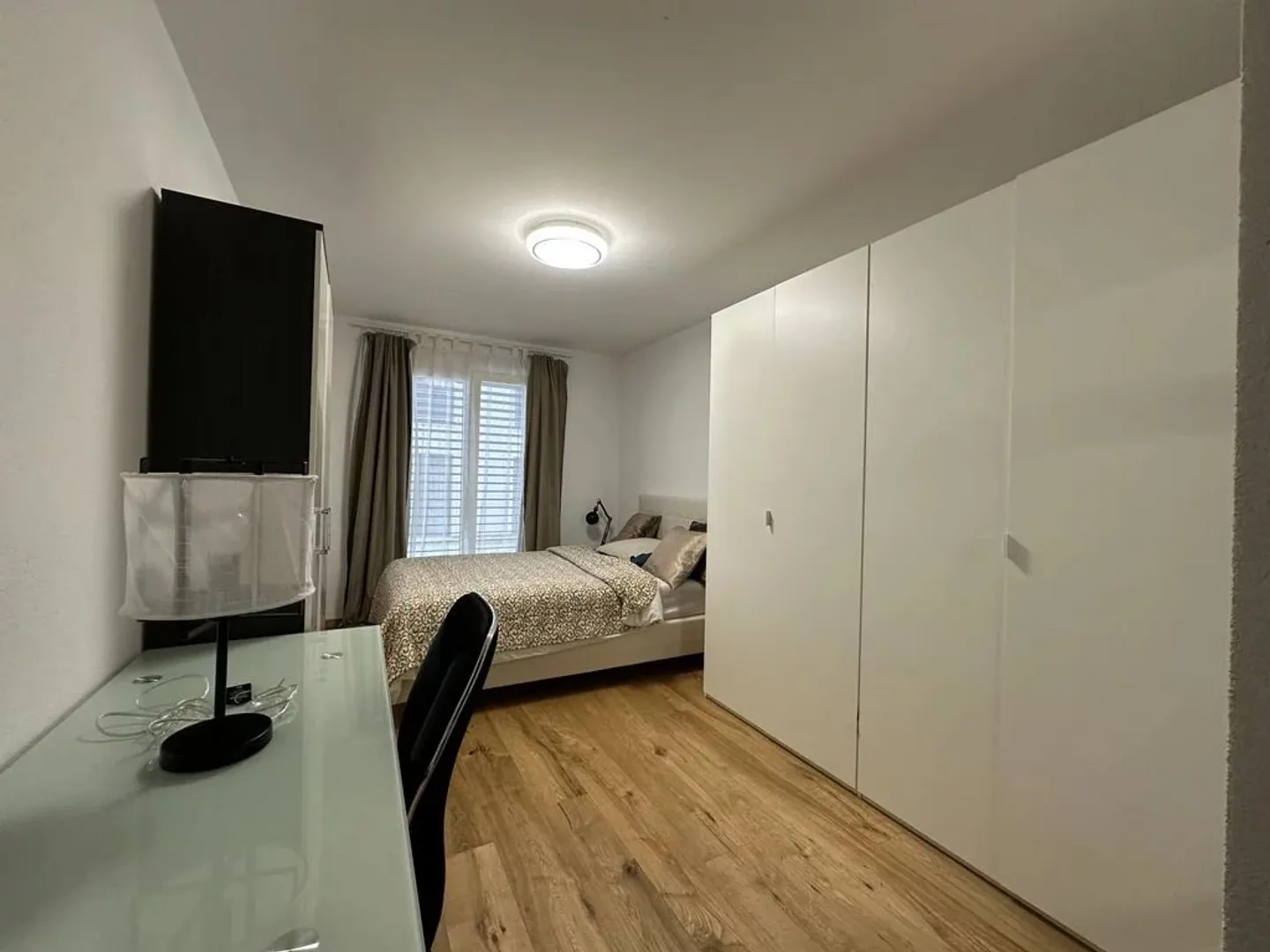 4.5-room apartment on the ground floor - Photo 5 of 11