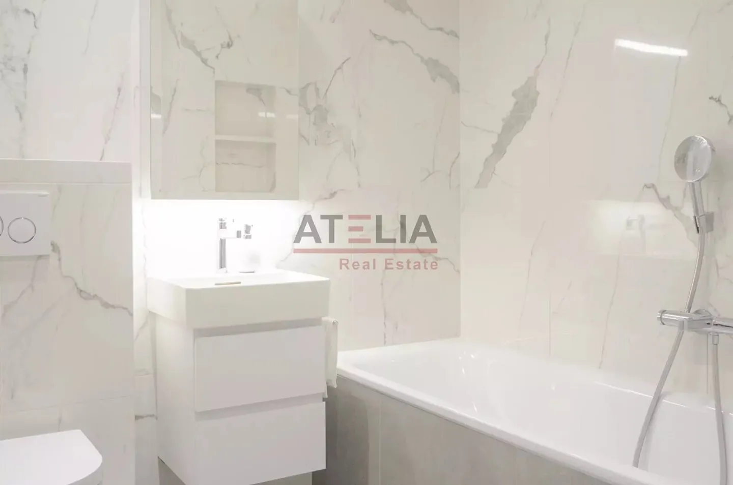 Wohnung mieten - Foto 3 von 3