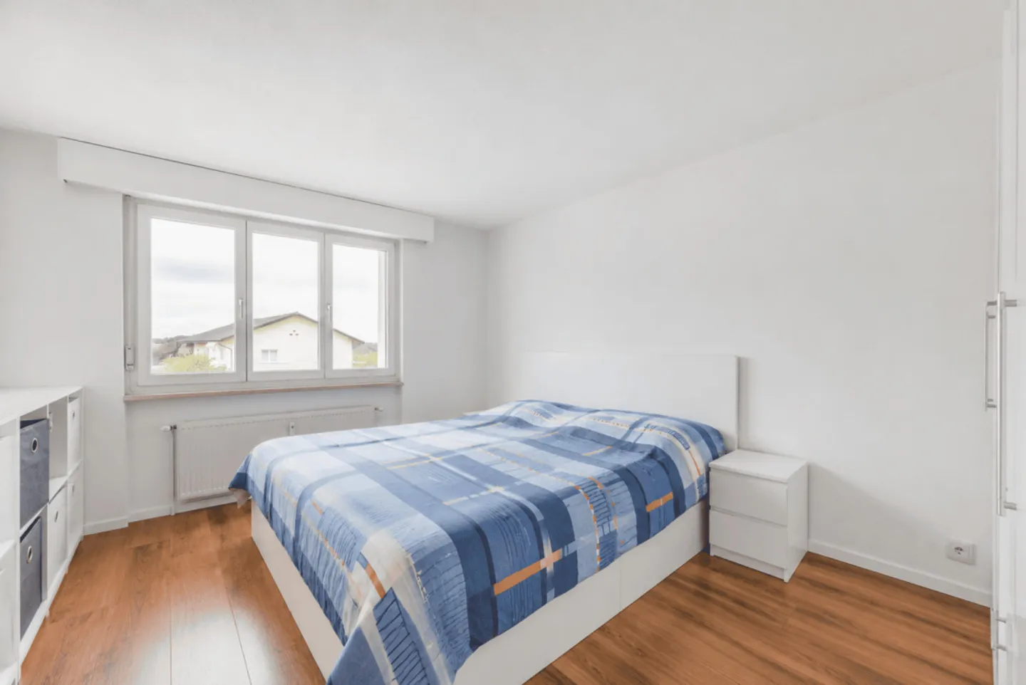 Appartement penthouse spacieux de 5,5 pièces avec vaste terrasse sur le toit et potentiel d'aménagement individuel - Photo 5 sur 10