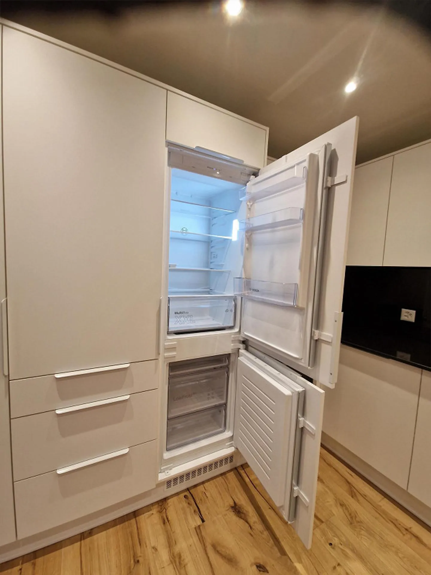 Ottimo appartamento singolo recentemente ristrutturato nel centro di Herisau - Foto 7 di 10