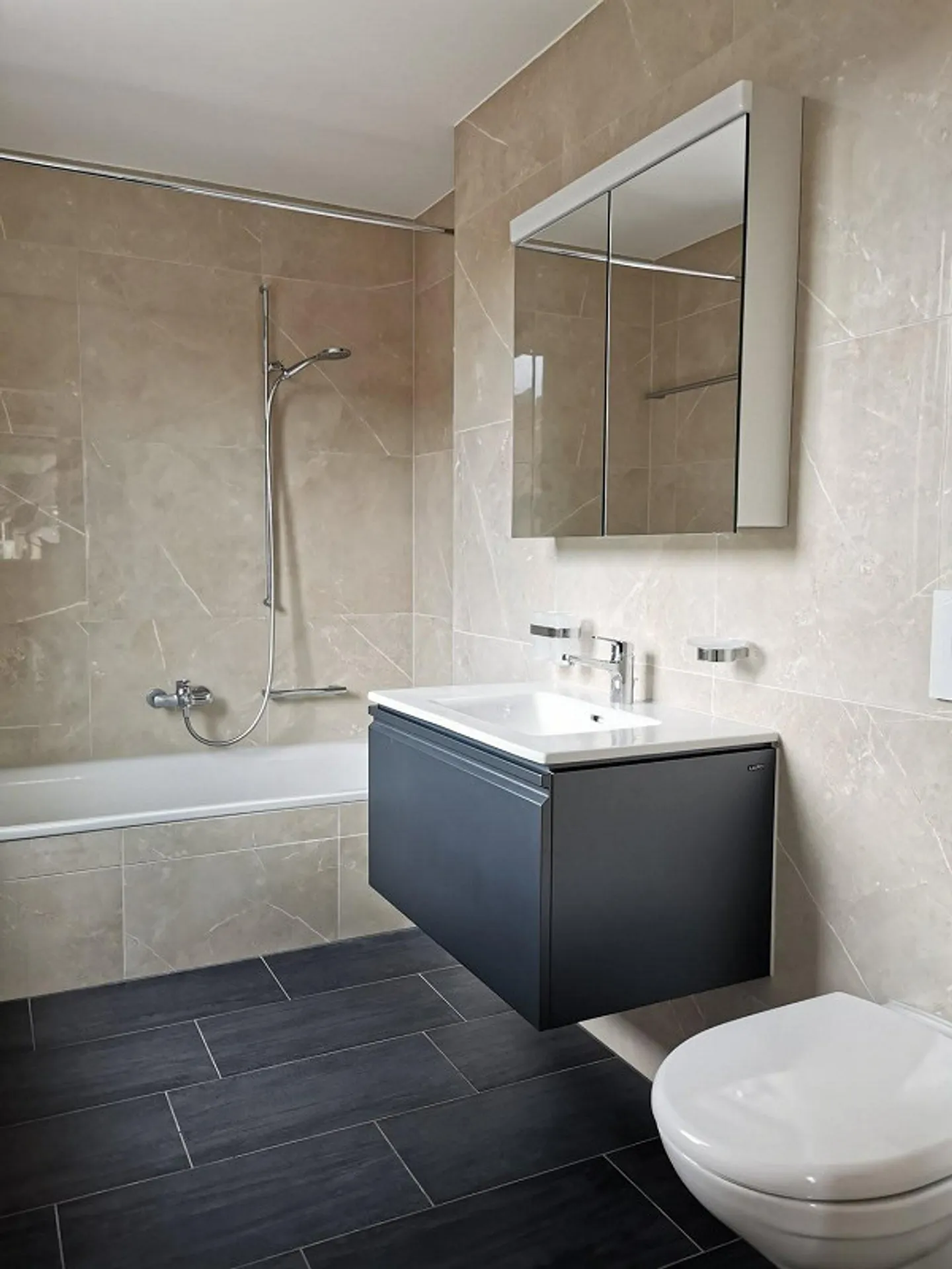 3.5-room apartment for rent in Seewen SO - Photo 8 of 12