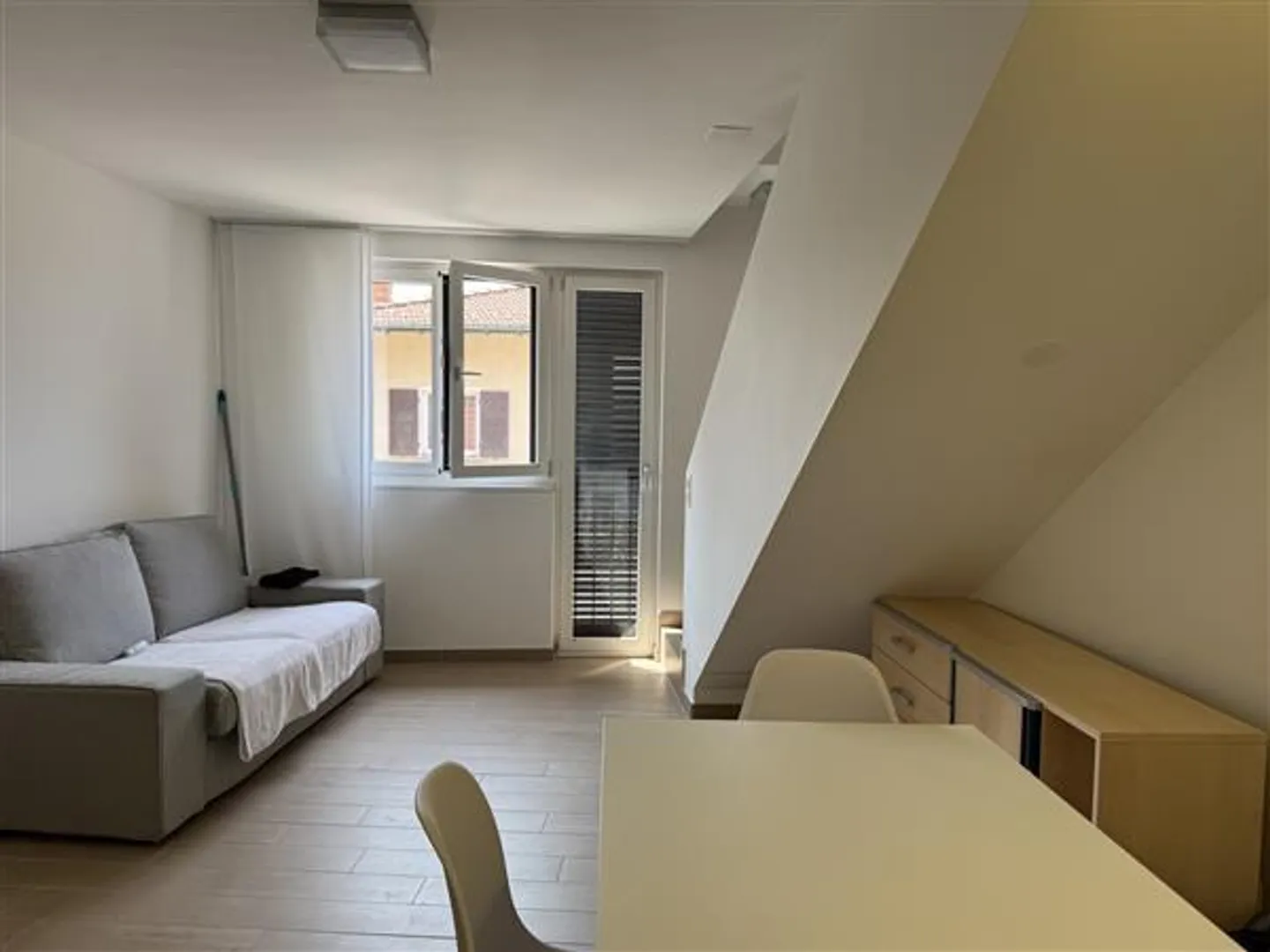Pazzallo: 2.5-Room Apartment - Photo 2 of 10