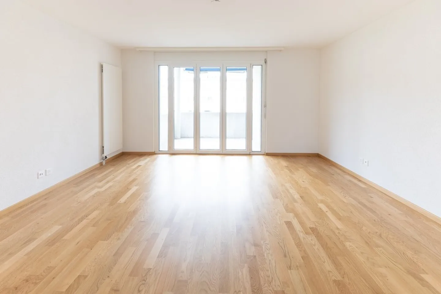 Charming 4.5-Room Apartment - Photo 3 of 9