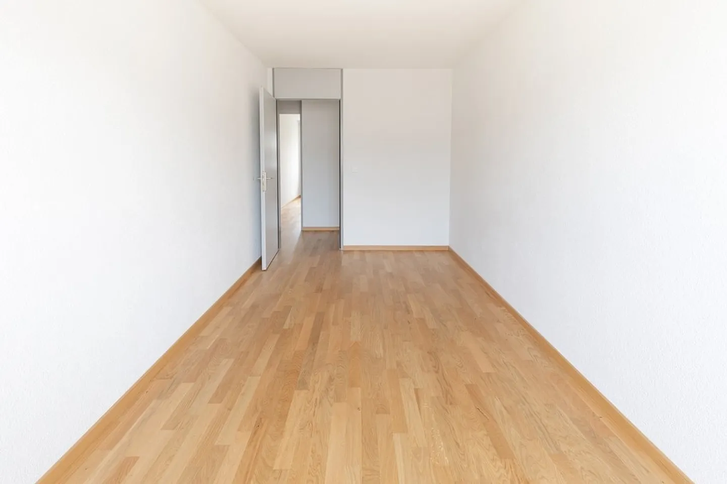 Charming 4.5-Room Apartment - Photo 5 of 9
