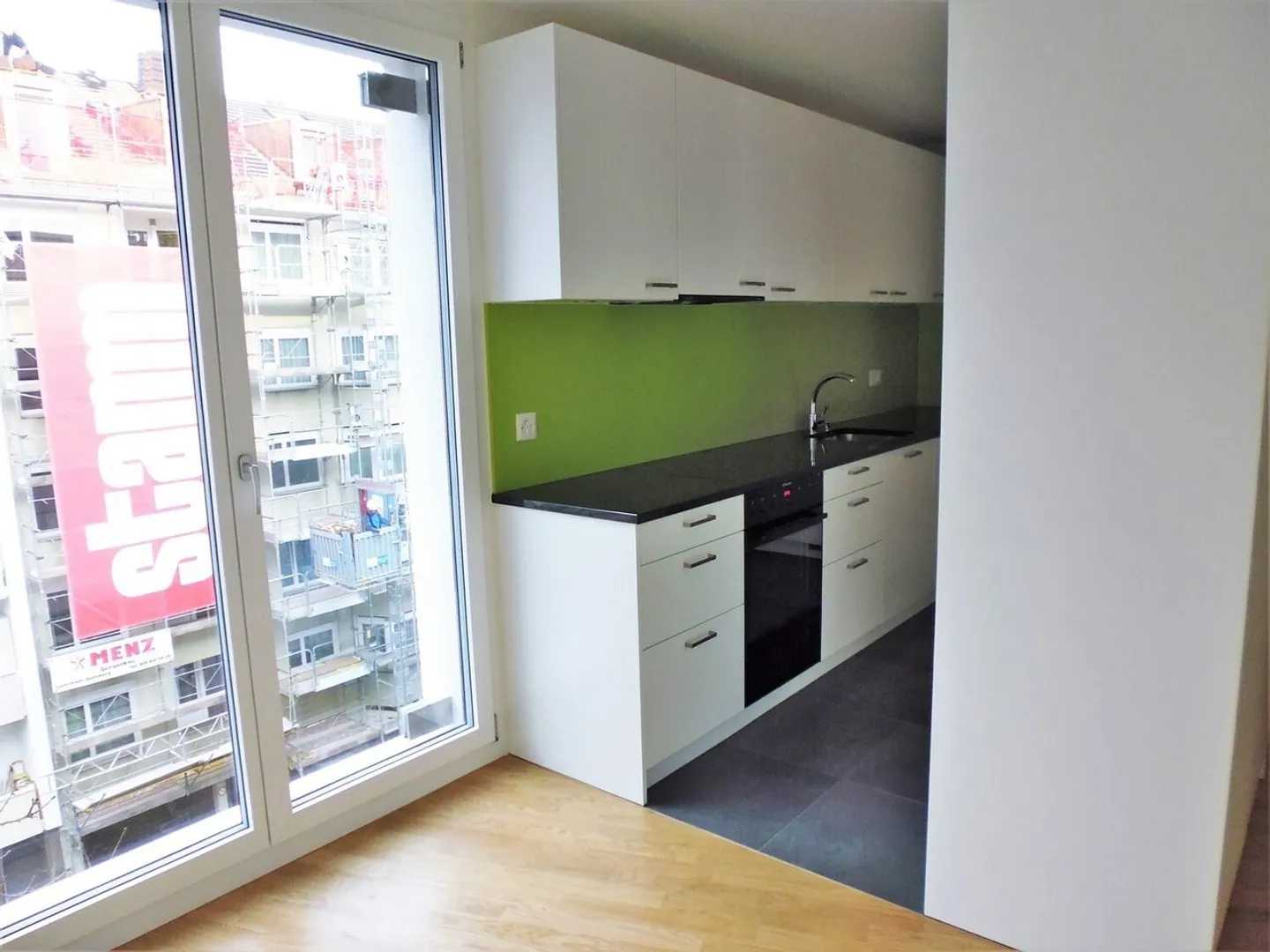 Plus d'espace pour ce qui compte : appartement de 4,5 pièces sur la Dornacherstrasse - Photo 3 sur 12