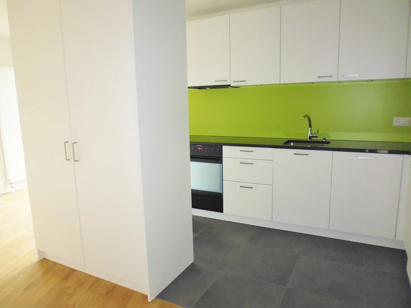 Plus d'espace pour ce qui compte : appartement de 4,5 pièces sur la Dornacherstrasse - Photo 4 sur 12