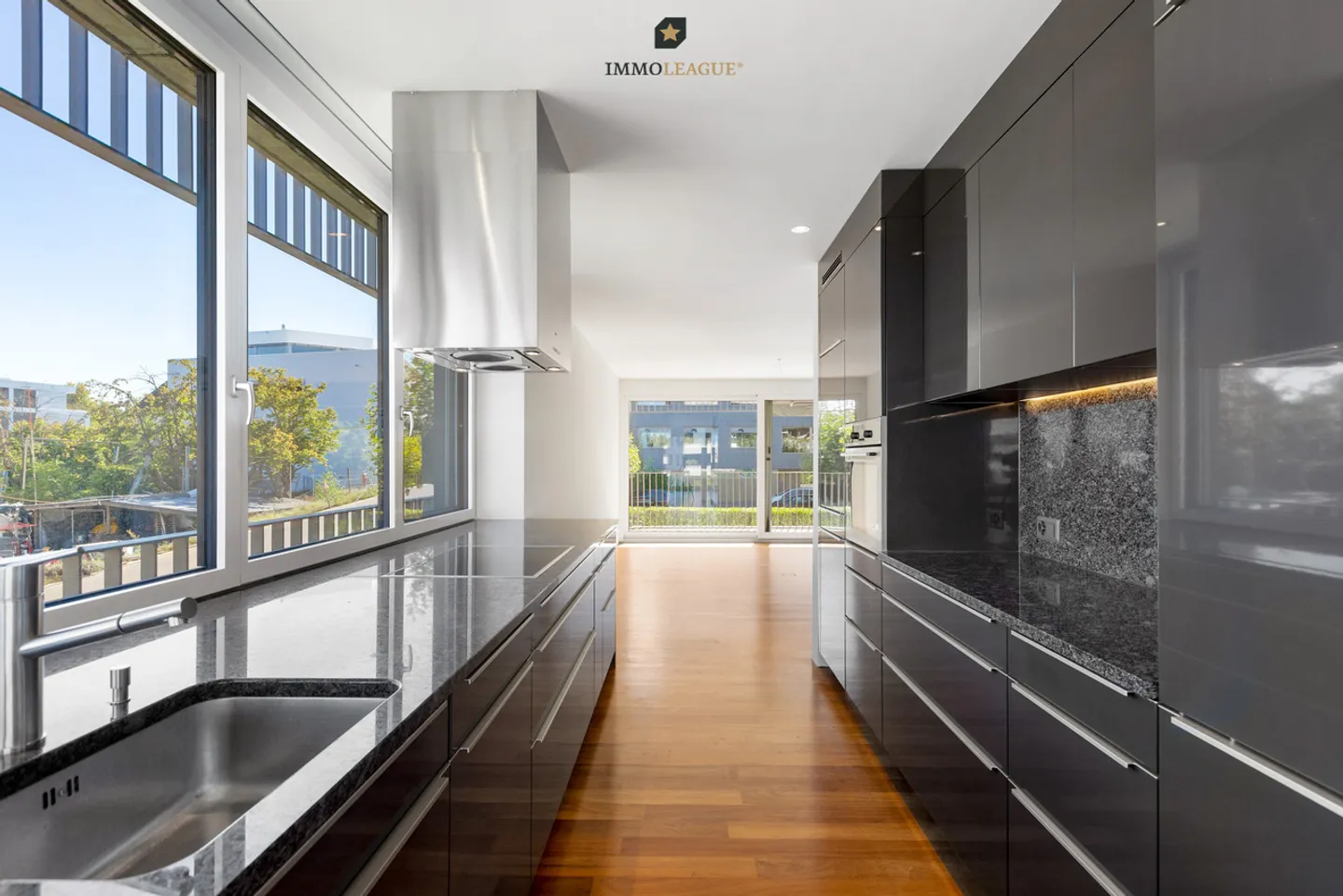 Lake View and Two Terraces – Living at the Highest Level. - Photo 4 of 12