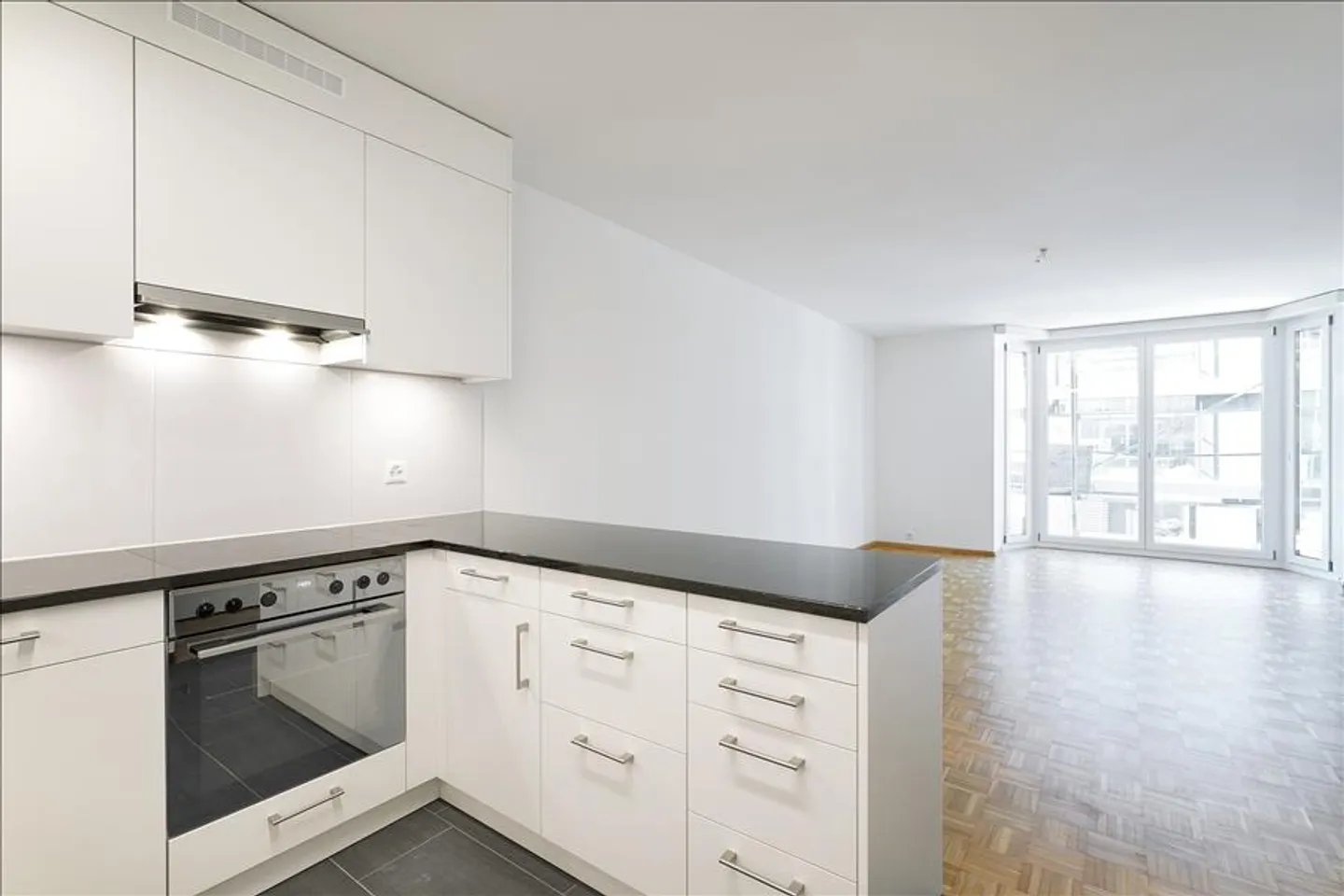 Charmante Wohnung in Gundeli - Foto 1 von 8