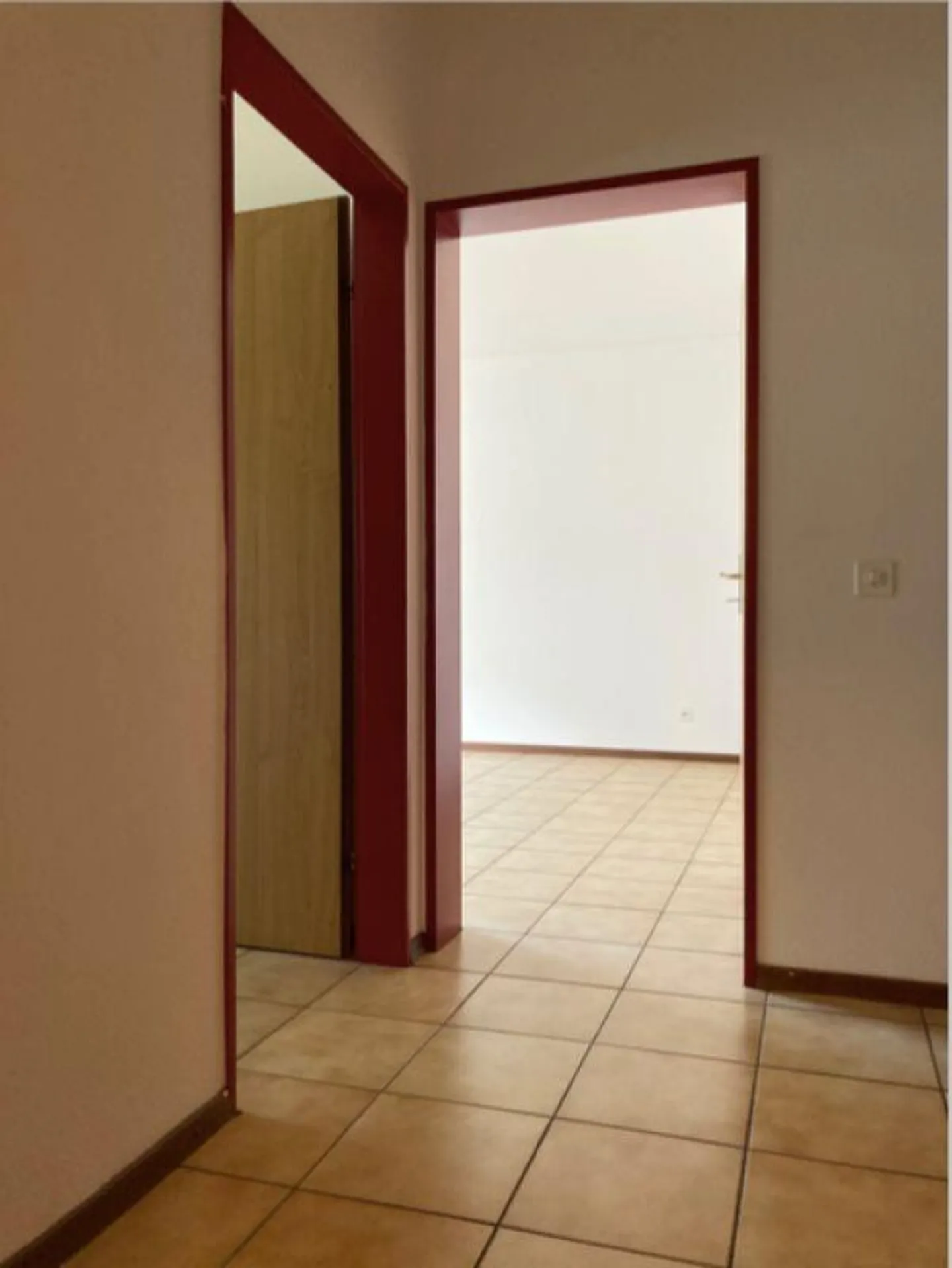 BIASCA | 3.5 ROOMS IN THE GREEN - Photo 5 of 8