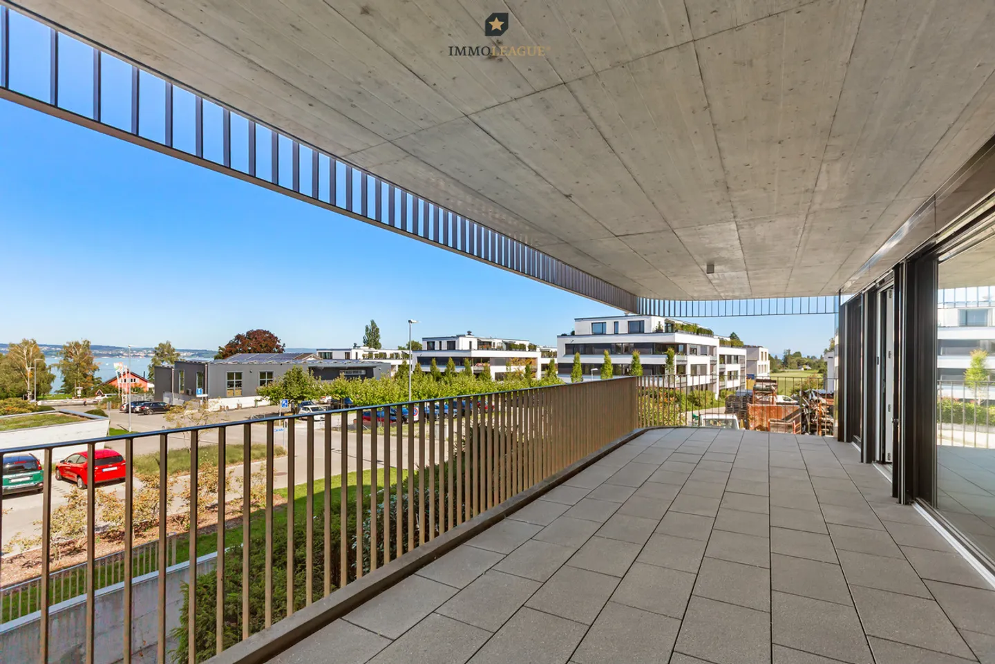 Lake View and Two Terraces – Living at the Highest Level. - Photo 7 of 12