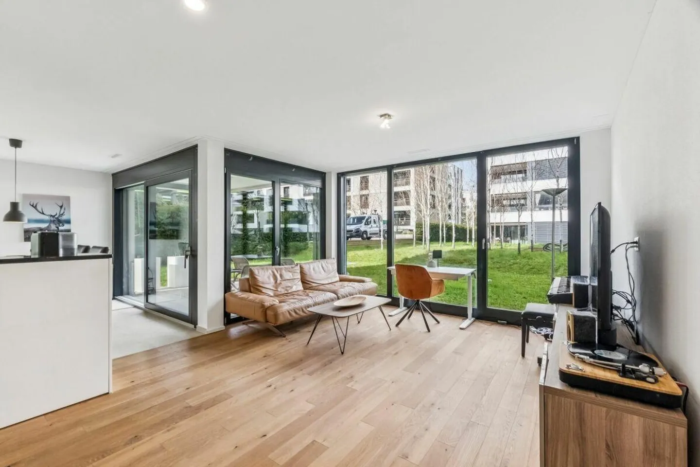 Garden Apartment in Glattpark - Photo 4 of 15