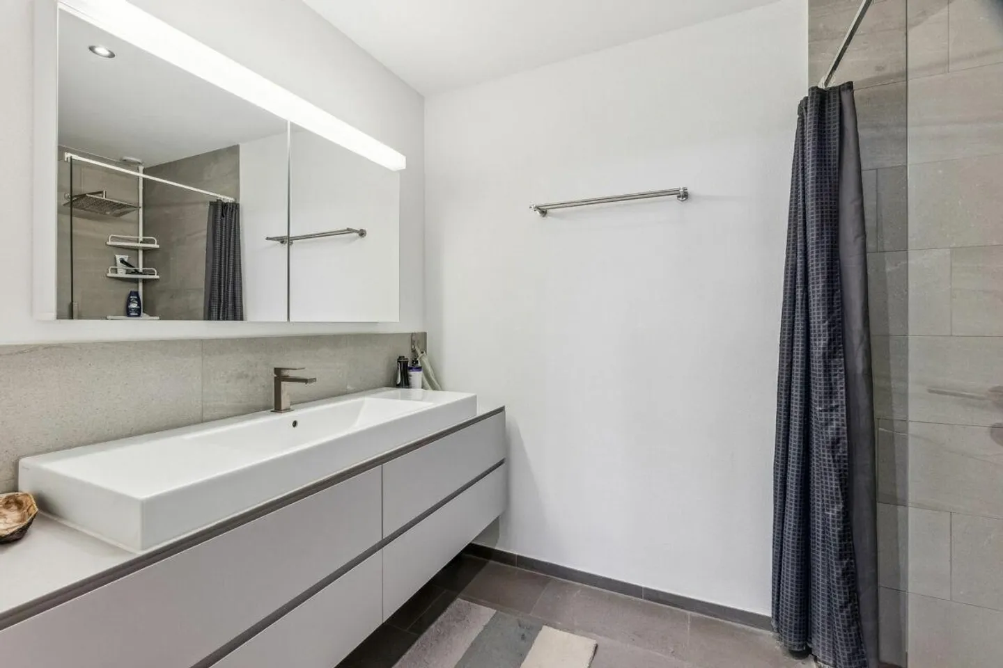 Garden Apartment in Glattpark - Photo 8 of 15