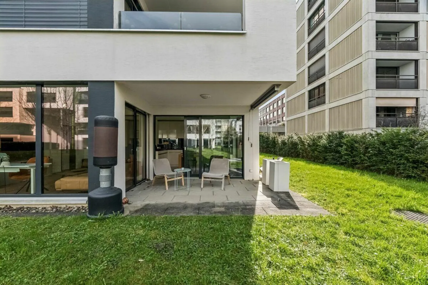 Garden Apartment in Glattpark - Photo 13 of 15