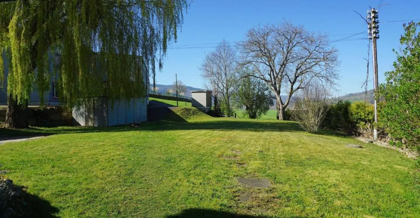 ARI-258 - Detached house with 6.5 rooms on a plot of 1,572 m2 - Photo 6 of 11
