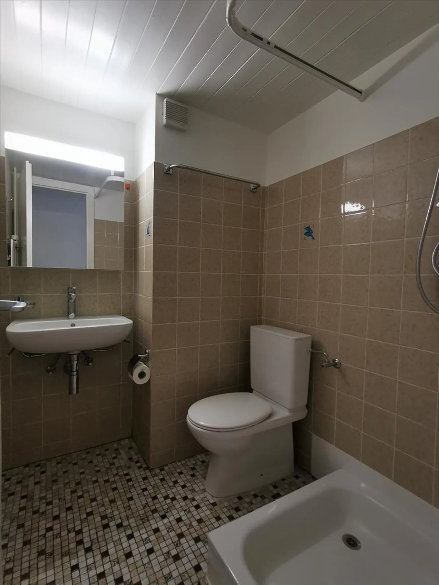 Charmant Appartement Centre Ville - Photo 3 sur 8