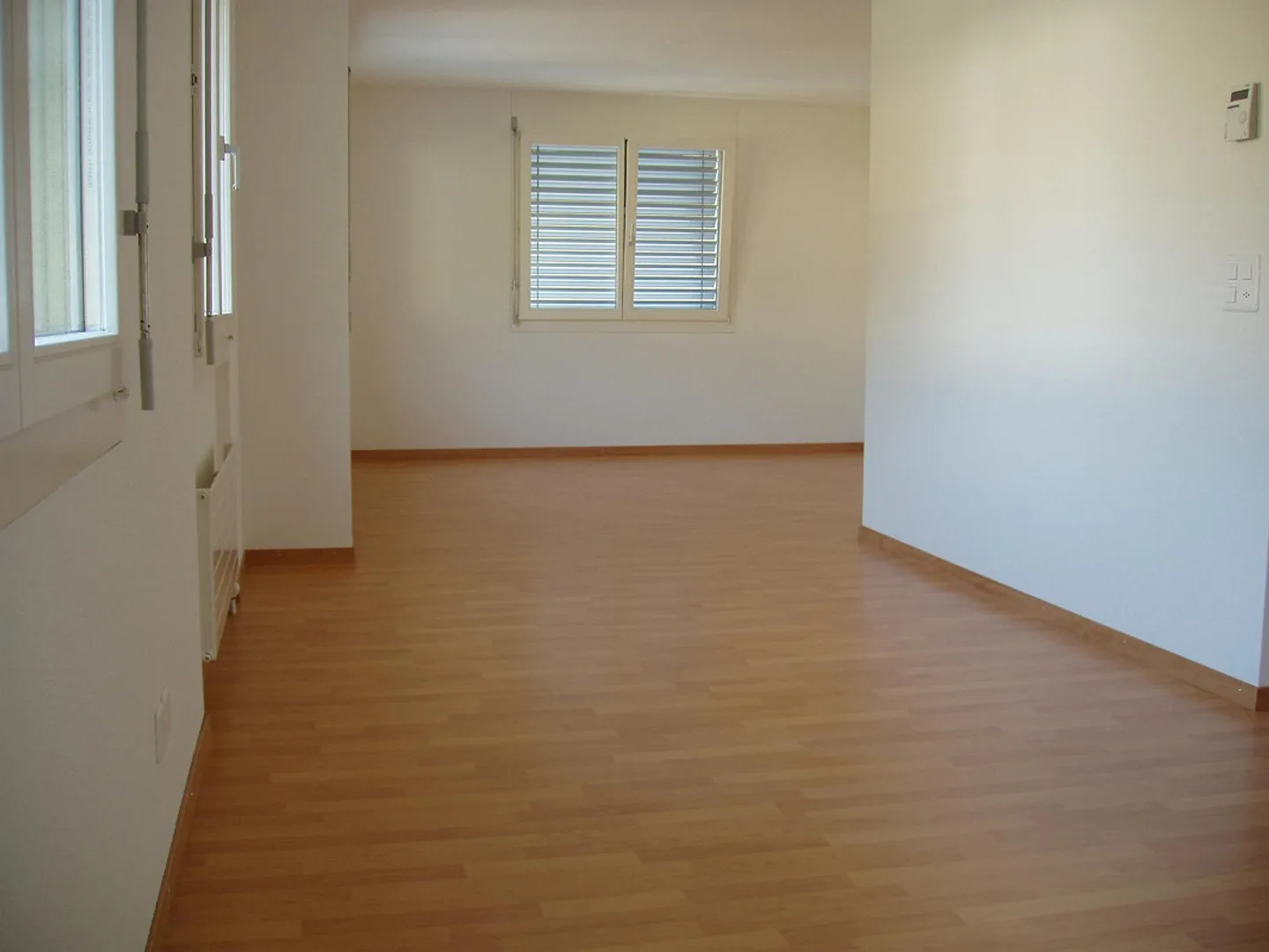 Vielseitiger Büroraum zu vermieten - Foto 2 von 7