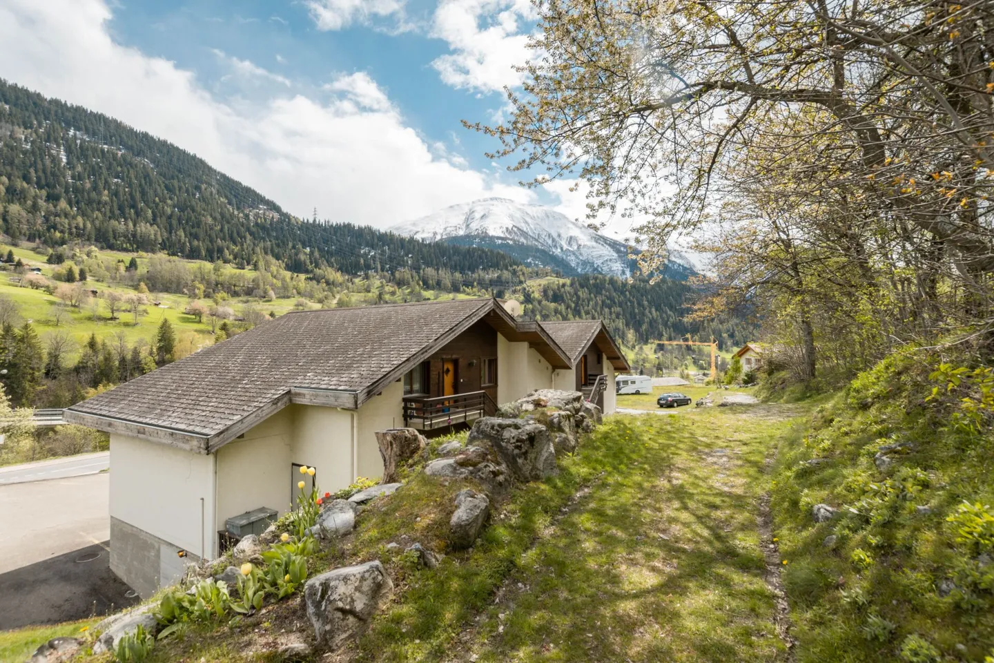 Bauland an sonniger Lage im aufstrebenden Bezirk Goms - Foto 5 von 8