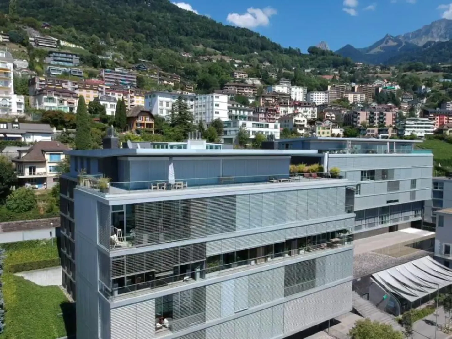 ATTICO ECCEZIONALE - VISTA A 180° - Foto 7 di 29