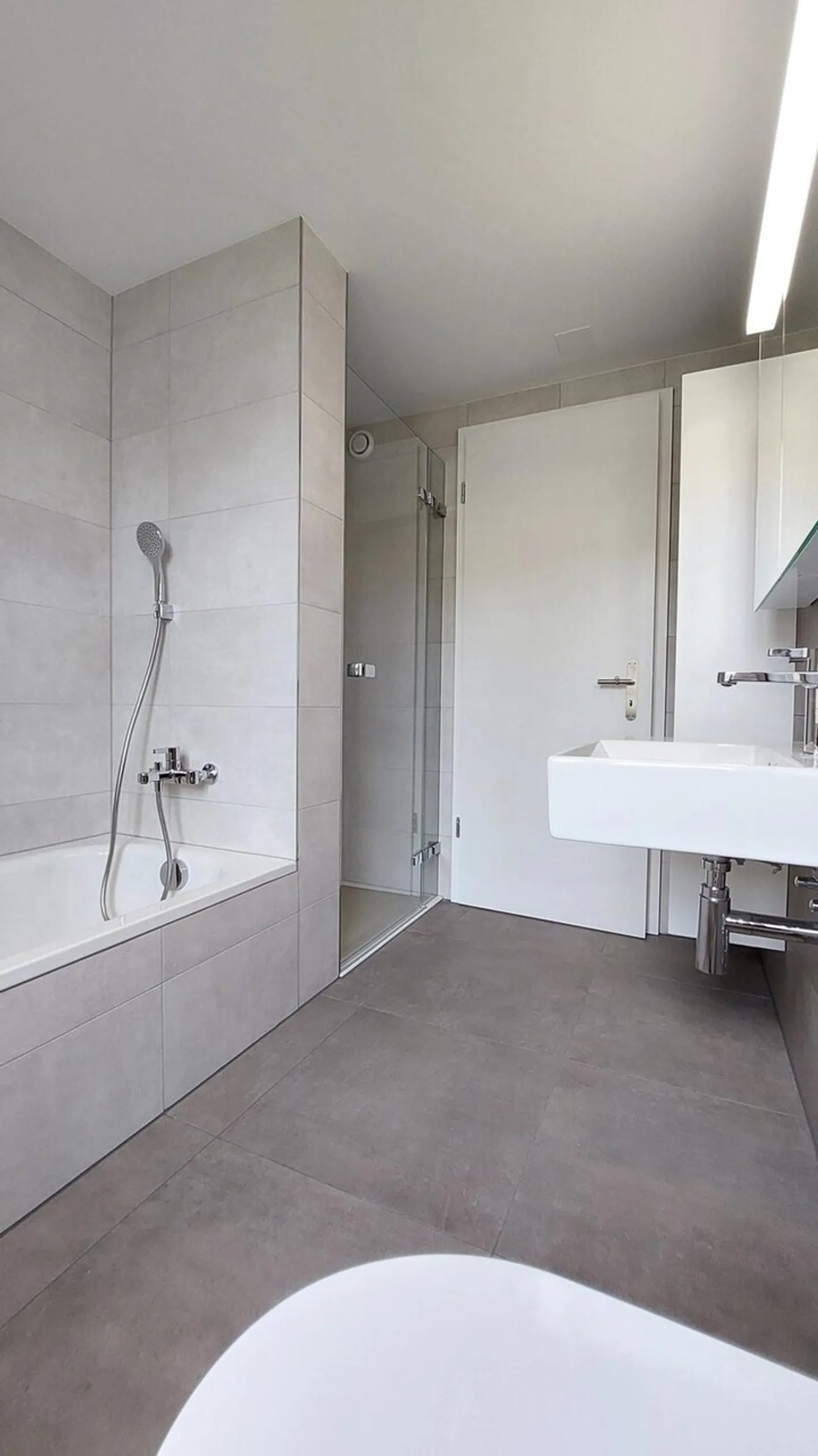 Helle und ruhige 3.5-Zimmerwohnung mit sonnigem Balkon - Photo 7 of 10