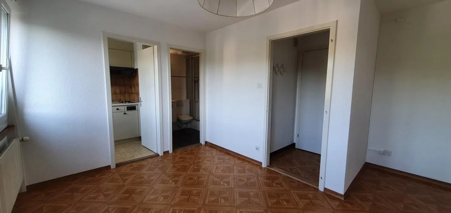 Charmant studio avec jolie vue - Photo 3 sur 7