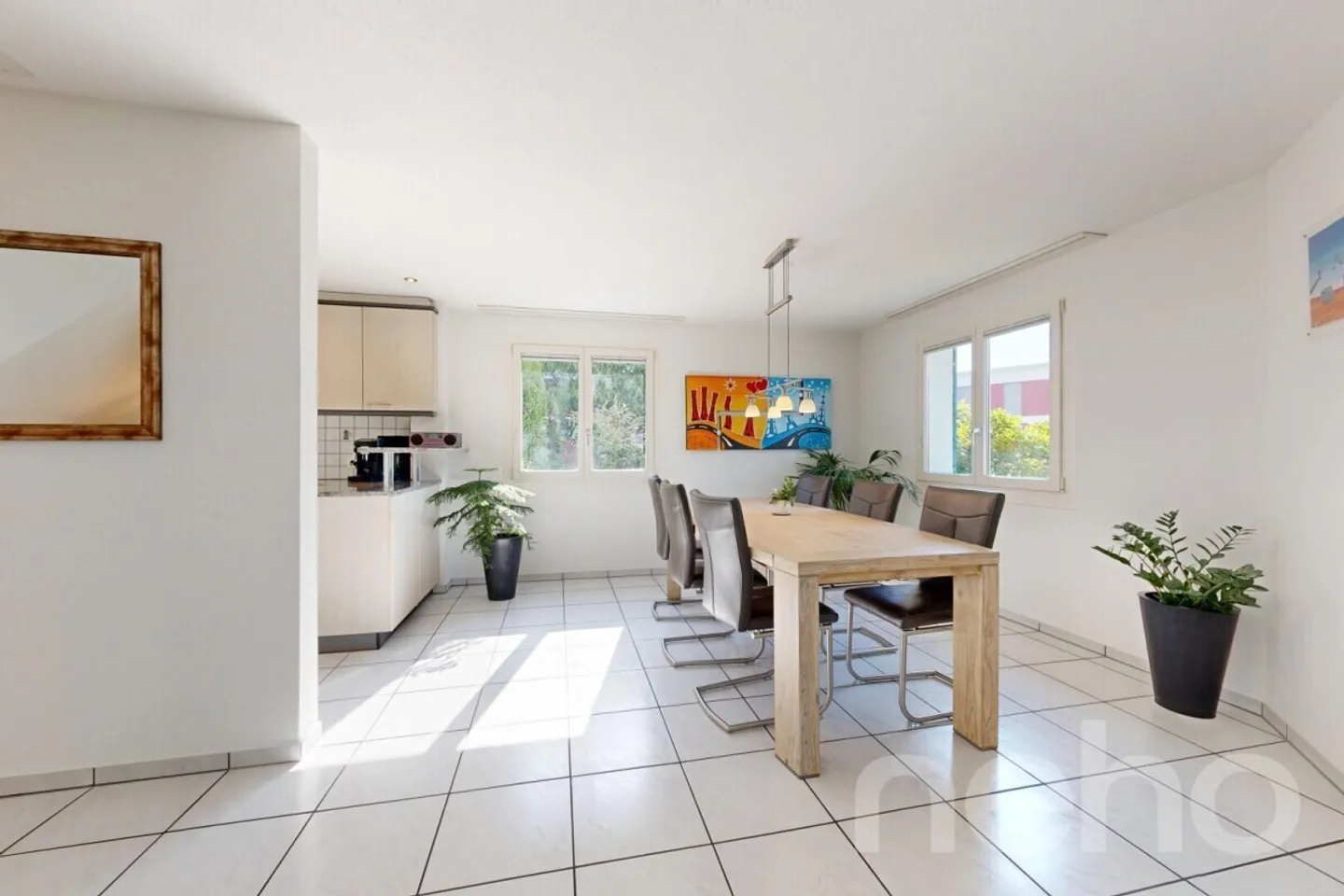 Light-flooded 5.5-room semi-detached house in Kloten - Photo 4 of 12