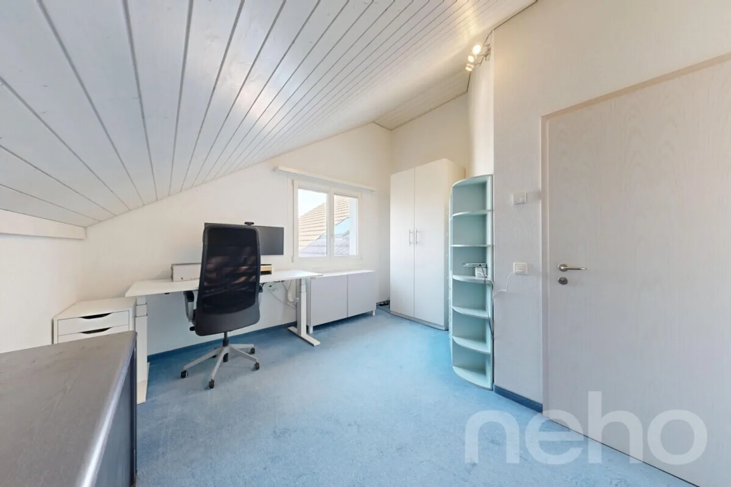 Light-flooded 5.5-room semi-detached house in Kloten - Photo 10 of 12