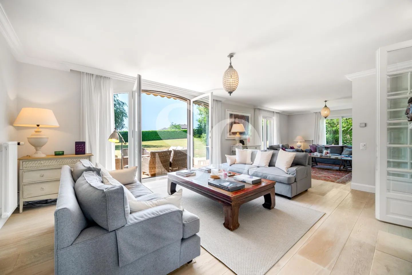 Esclusività: Elegante Villa Chiavi in Mano a Founex - Foto 1 di 14