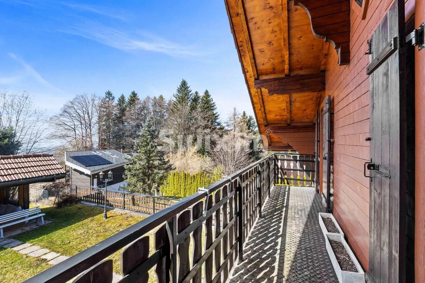 Chalet mit Pool in Les Paccots - Foto 1 von 6
