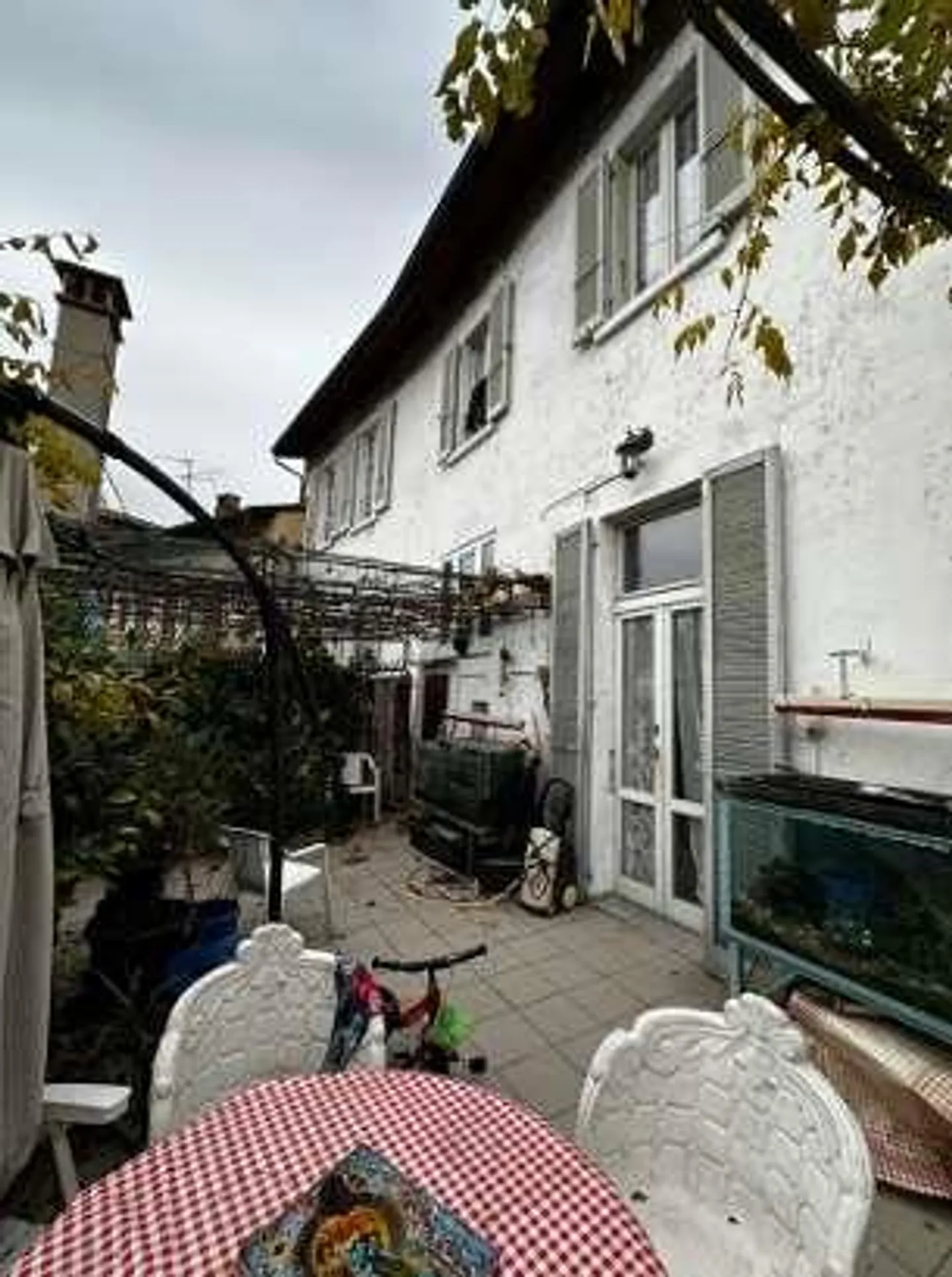 Capolago - Building to be renovated with private courtyard, ter - Photo 2 of 4