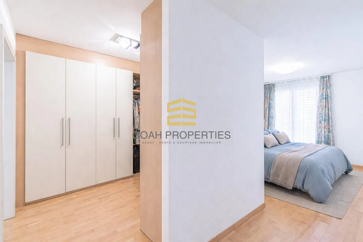 Magnifico appartamento di 4,5 locali con vista e terrazza di 120 m² - Foto 2 di 11