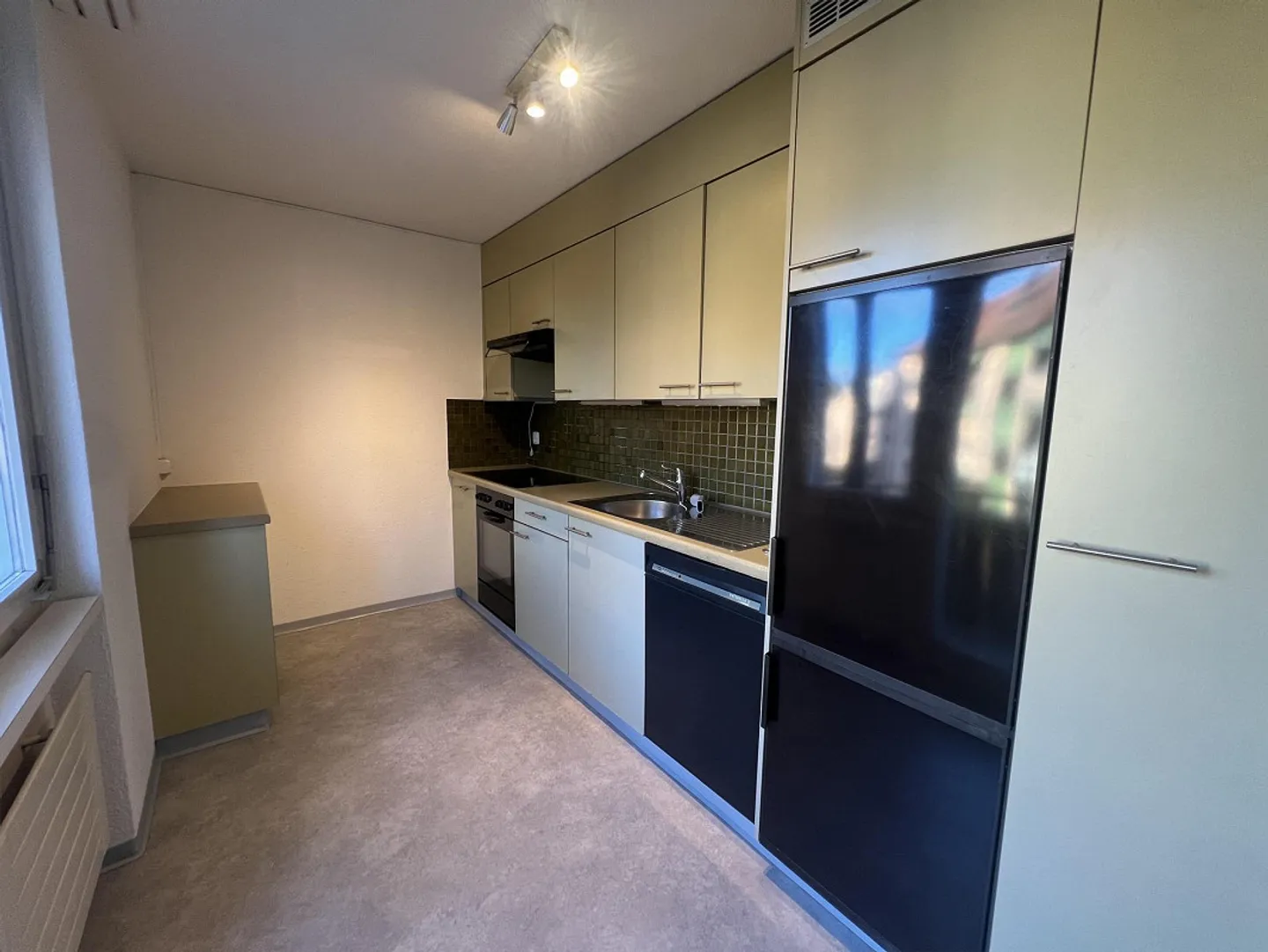 Limitato fino al 30.11.2027 / Incantevole appartamento di 3,5 locali a Brüttisellen in affitto - Foto 6 di 12