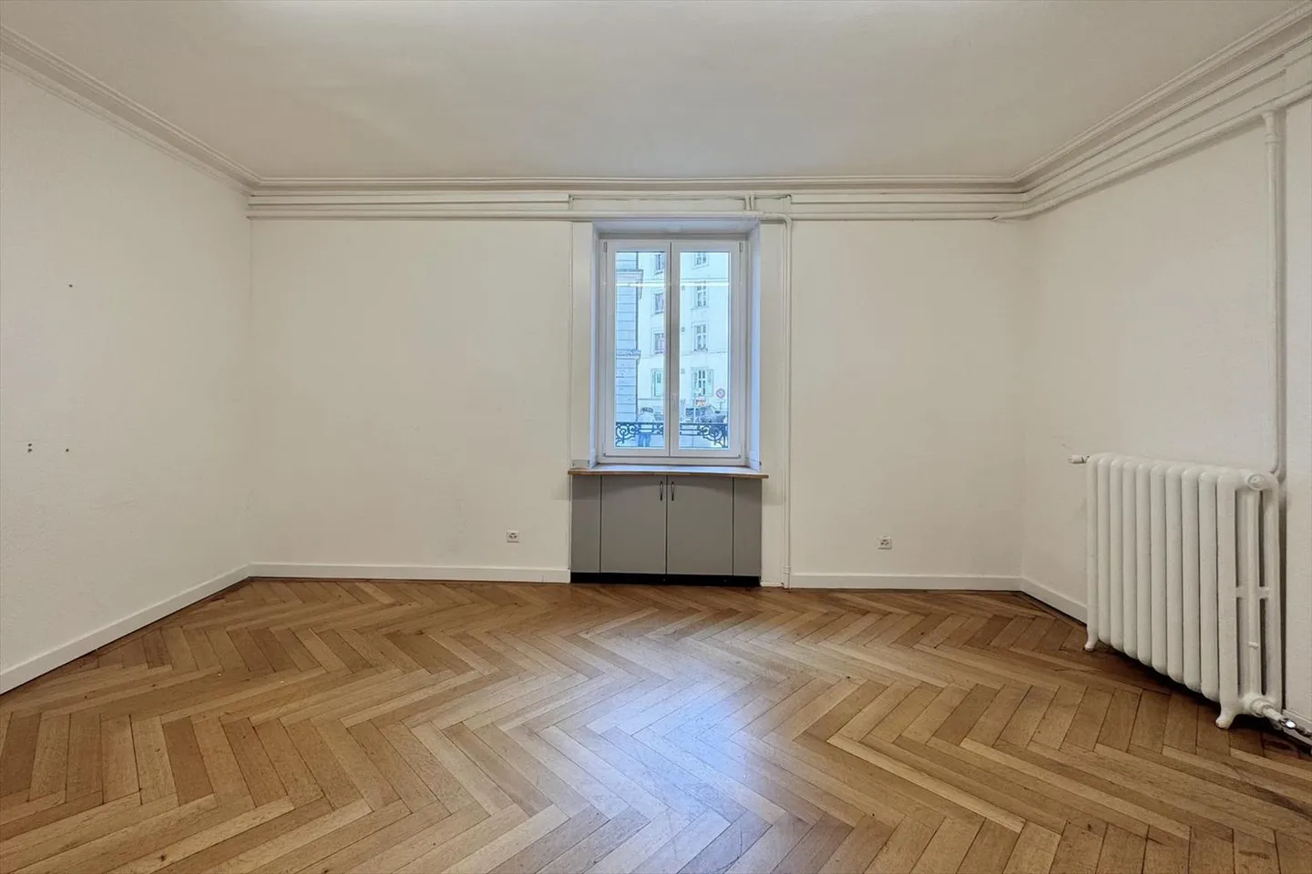 Office - Photo 3 of 8