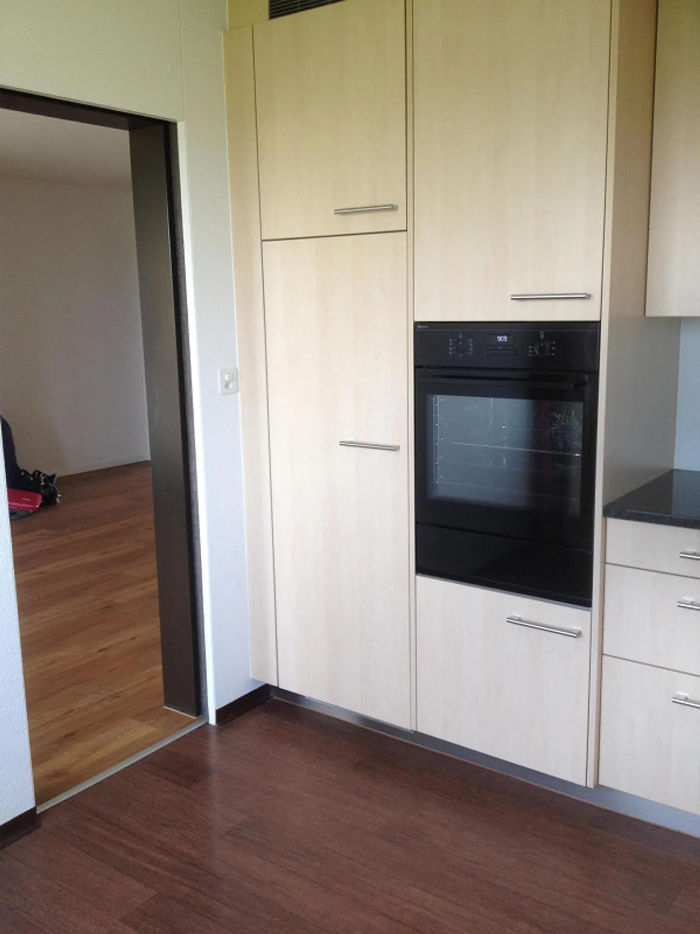 Appartement 5-1/2 pièces avec vue imprenable sur le lac et au loin - Photo 6 sur 28