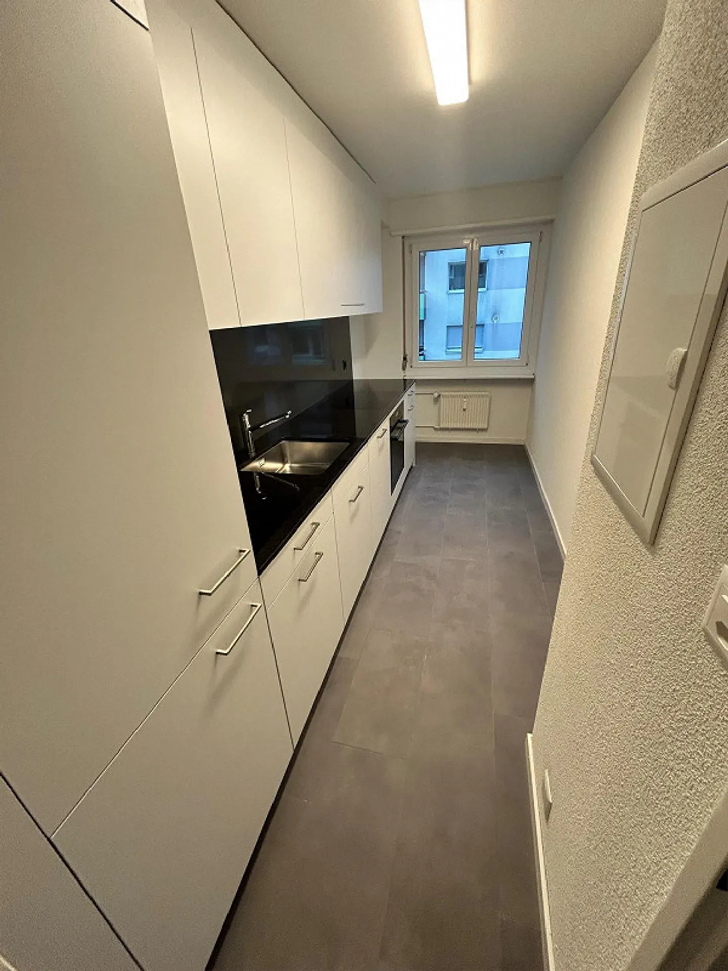 Appartamento 4 locali ristrutturato - Foto 2 di 10