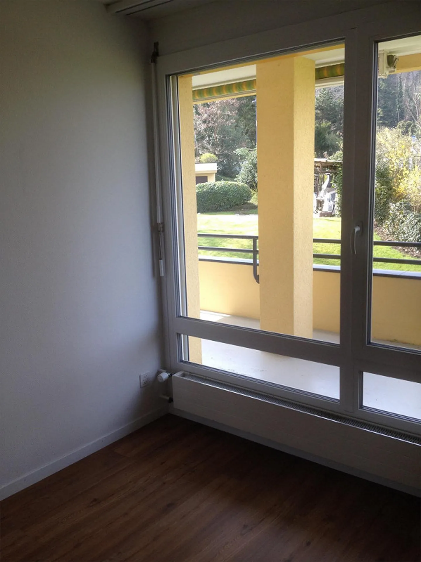 Appartement 5-1/2 pièces avec vue imprenable sur le lac et au loin - Photo 15 sur 28
