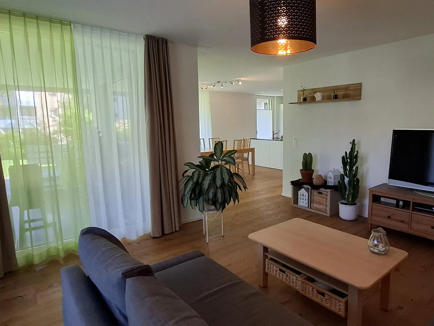 Erdgeschosswohnung mit Garten - Foto 4 von 15