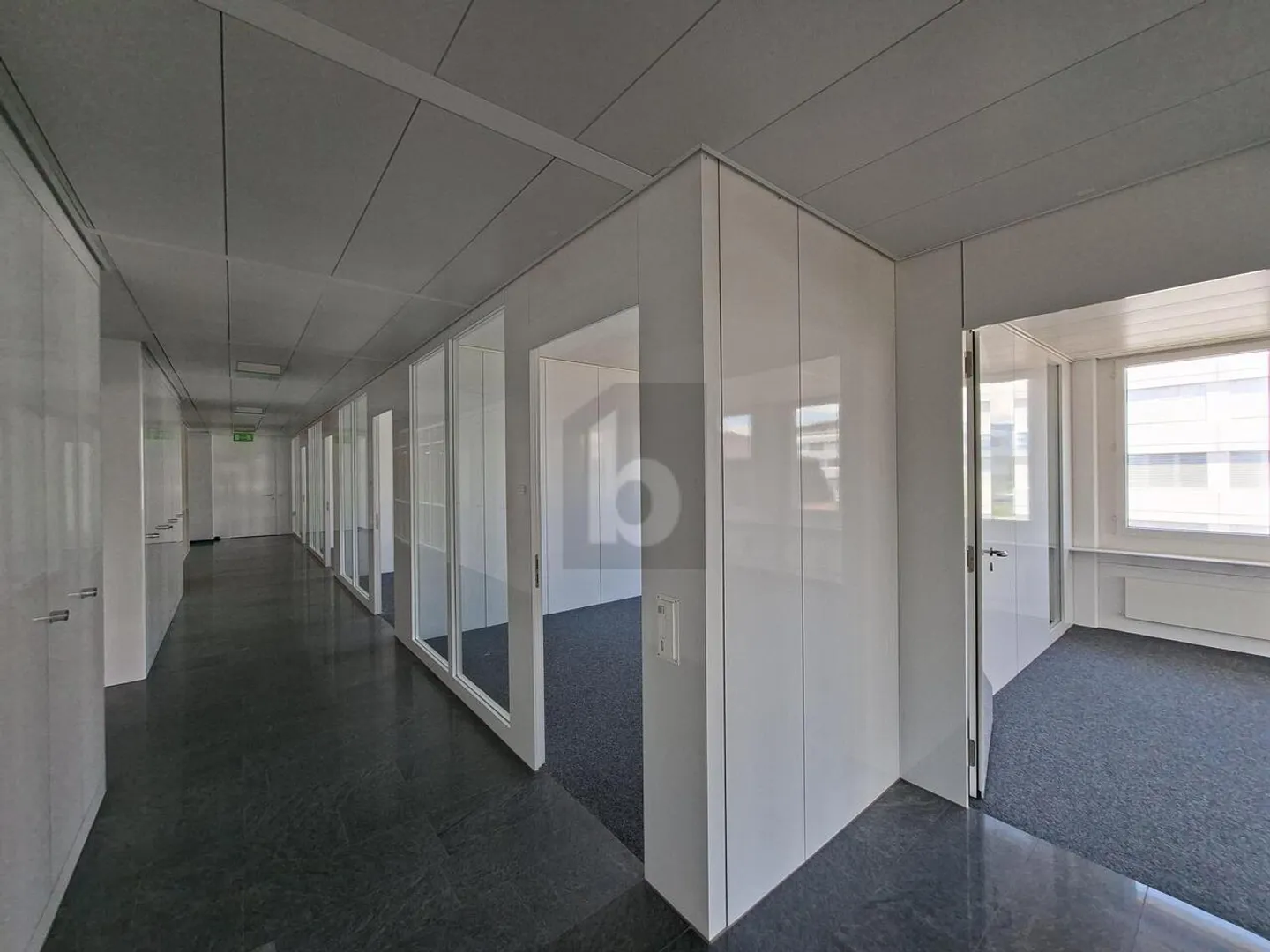 Vielseitige Bürofläche in Hünenberg - Foto 3 von 6