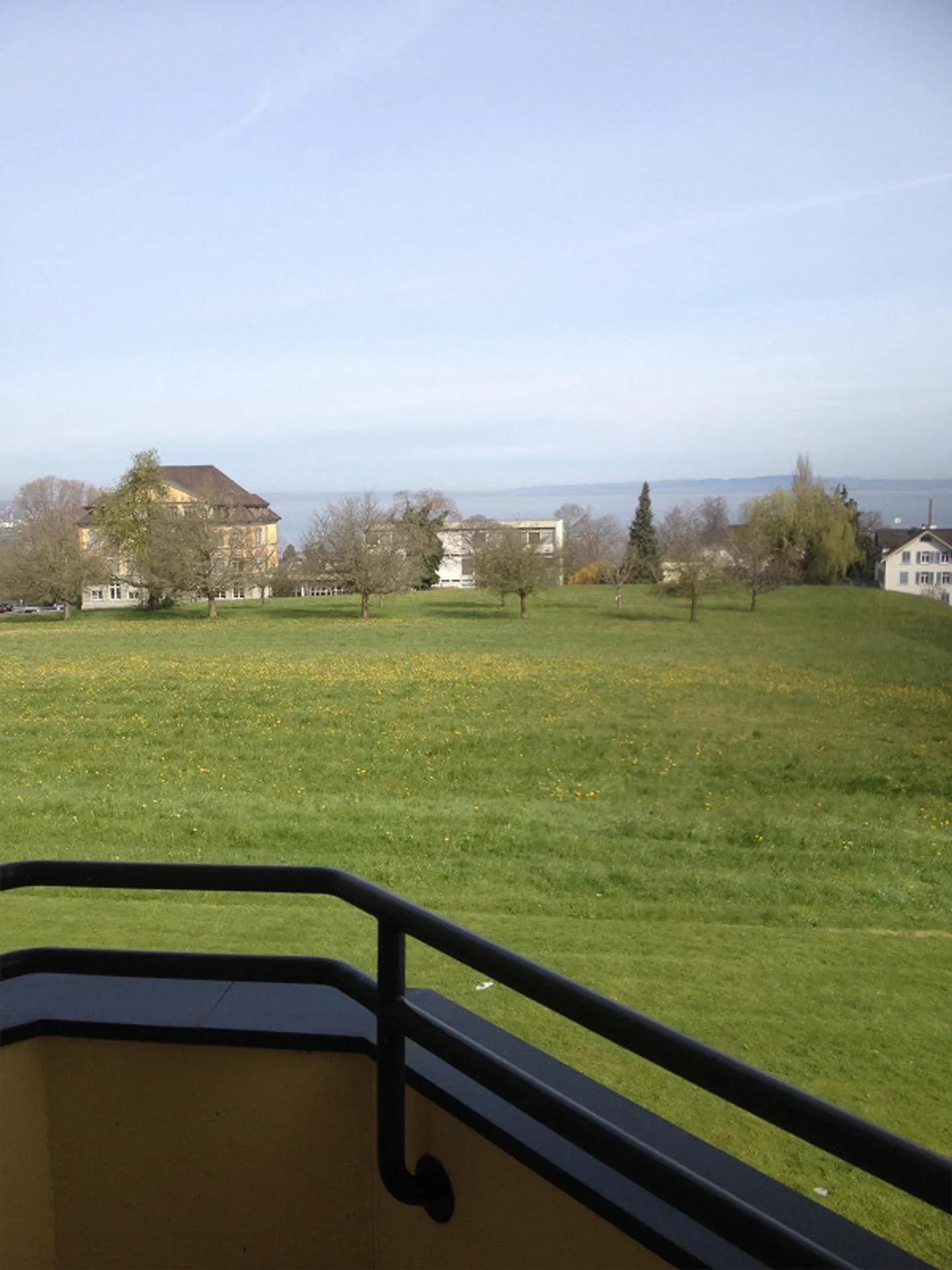Appartement 5-1/2 pièces avec vue imprenable sur le lac et au loin - Photo 28 sur 28