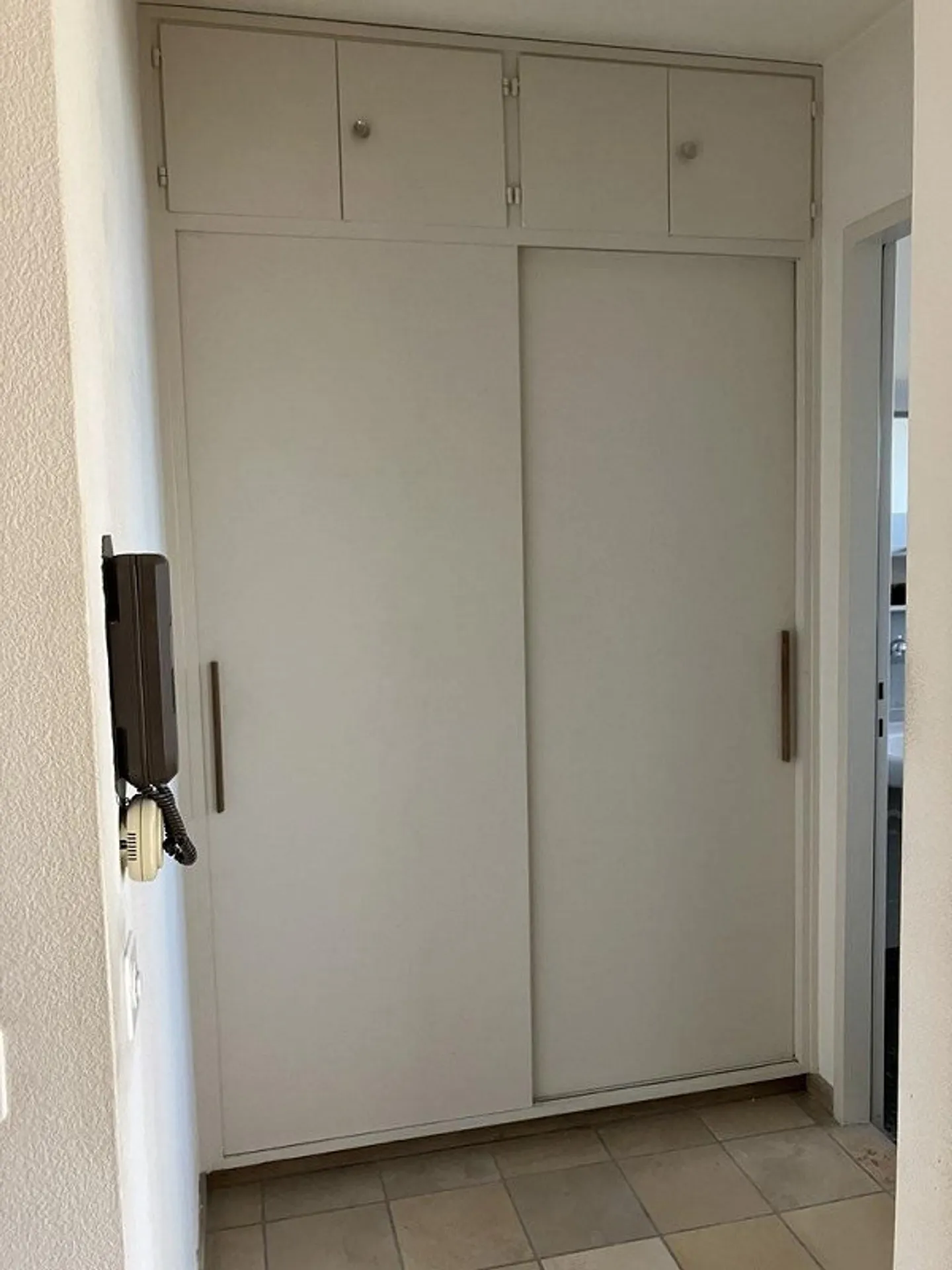 Spacious apartment in the heart of Therwil - Photo 7 of 7