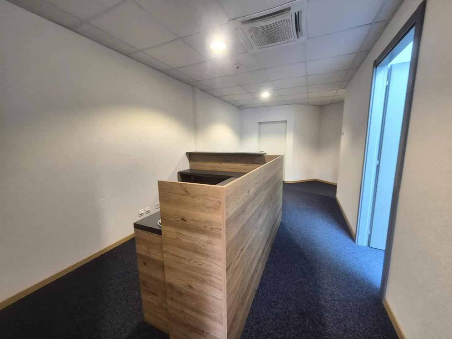 Geräumiges Büro in Conthey - Foto 10 von 11