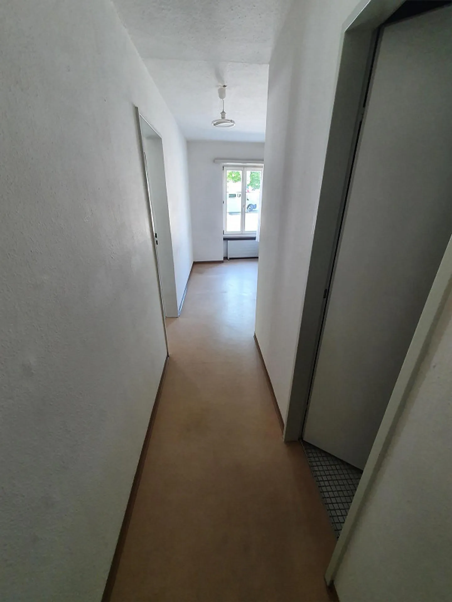 Zentrales Appartement in Rhäzüns - Foto 6 von 7