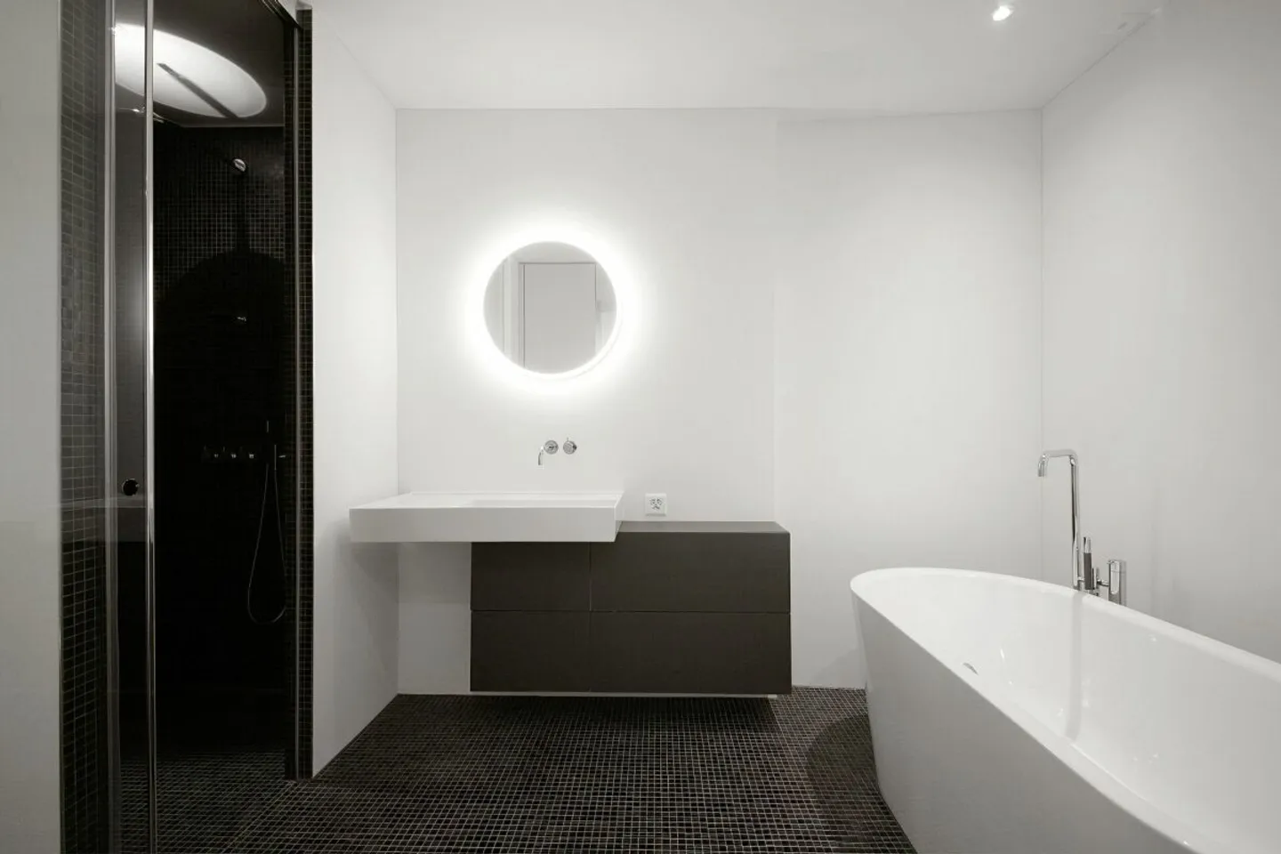 Appartamento di lusso con terrazza a Zurigo - Foto 12 di 16